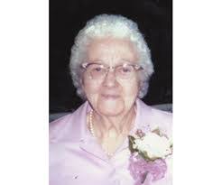 Paulette Slade's Instagram, Twitter & Facebook