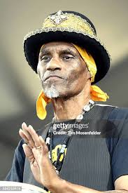 Nora Patterson of Royal Teeth performs at Fair Grounds Race Course on...  News Photo