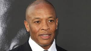 Curtis young, born in 1981 from dr. Dr Dre S Eldest Daughter Hasn T Seen Him In 17 Years Now Applying To Be Fedex Driver To Stay Afloat Despite Father S 800m Net Worth All About Laughs