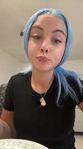 Courtney Maness's Instagram, Twitter & Facebook