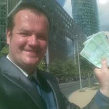 Rüdiger grube (born 2 august 1951) is the current vice president of hyundai motor company, the chairman of the board of deutsche bahn through january 2017, and was the chairman of eads. Dr Rudiger Grube Ruedigergrube Twitter