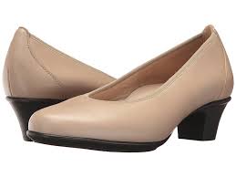4.4 out of 5 stars 251. The Most Comfortable Heels To Wear To Work According To A Podiatrist Footwear News