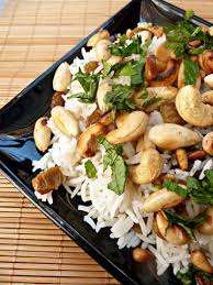 Riz Basmati A L Iranienne Cardamome Pignons Noix De Cajou Raisins Secs Recette Iranienne Cuisine Orientale Riz