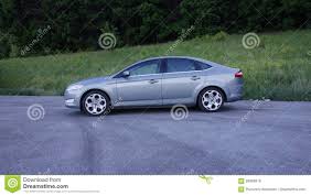Packaged in packs of three. Klausenburg Napoca Rumanien 21 Juni 2017 Ford Mondeo Titanium Jahr 2007 Silberne Metallische Farbe Leichtmetallrader Redaktionelles Stockfoto Bild Von Deutsch Lampe 93969918