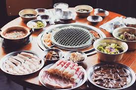 From arabic سُورَة‎ (sūra, chapter of the qur'an). Sura Hawaii Honolulu Menu Preise Restaurant Bewertungen Tripadvisor