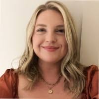 Kayla Potter's Instagram, Twitter & Facebook