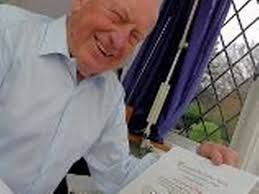 MBE for artist David Cherry