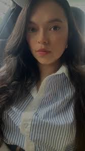 Alexandria Dickerson's Instagram, Twitter & Facebook