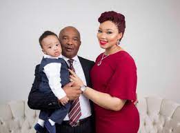 Hope uzodinma on wn network delivers the latest videos and editable pages for news & events, including entertainment, music, sports, science and more, sign up and share your playlists. Hope Uzodinma S Wife Chioma Becomes Youngest First Lady In Nigeria