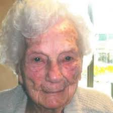 Vivian Vicari's Instagram, Twitter & Facebook