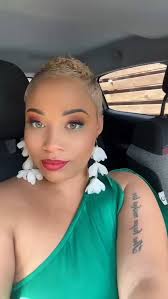 Eden Hair , Coiffure ,coupe ,Coloration by Eden , Des professionnels pour  vous conseiller sur votre prochaine Coloration , choisi en fonction de  votre teint ., Une coupe en fonction de votre ...