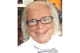 Judith Slone's Instagram, Twitter & Facebook