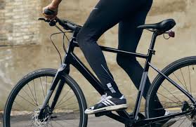 nachdem cannondale schon die elektrifizierten treadwell neo modelle vorgestellt hat folgt nun die quick neo sl serie da zahnriemen e bike neuheiten radfahren