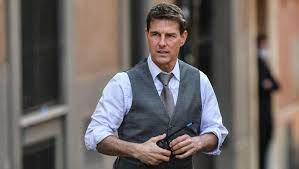 If we can get tom cruise to inspire an elementary kid to join the navy and be a pilot, why can't tom cruise can go to hell. Tom Cruise Ist Dies Sein Gewagtester Stunt Musikexpress