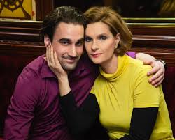 Provided to youtube by believe saslehetett volna (feat. Story Amikor Kilenc Honapja A Budapesti Operettszinhaz 44 Eves Divaja Janza Kata Es 22 Eves Szerelme Pesak Adam Eselyt Adtak Egymasnak Talan Maguk Sem Sejtettek Hogy Ilyen Hamar Elmelyul A Kapcsolatuk