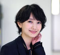 是非!観て下さいおすすめですよ ♪ ＝＝＝＝＝＝＝＝＝＝＝＝＝＝＝＝ 最後まで読んでいただき ありがとうございました. å—æ³¢ç'  æ³¢ç' ã®æœ¬åã‚„å‡ºèº«é«˜æ ¡ã¯ æ°´è'—ã‚„é«ªåž‹ãŒãƒ­ãƒ³ã‚°ãƒ˜ã‚¢ã®ç•« Thomblake