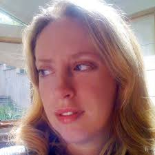 Kristen Callihan's Instagram, Twitter & Facebook