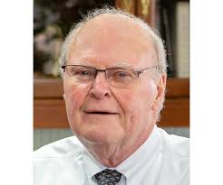 Derry Larson Obituary (2023)