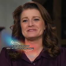 Robyn is the Catfish. I foresee years from now that there will be a Tell  All book and it'll say that Robyn got her nanny or someone to catfish Meri.  I'm certain