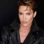 Carrie Coon Height, Age, Boyfriend, Husband, Children, Family, Biography »  StarsUnfolded