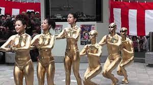 第33回(2010年)大須大道町人祭「金粉ショー(ふれあい広場会場)大駱駝艦」1/3 - YouTube