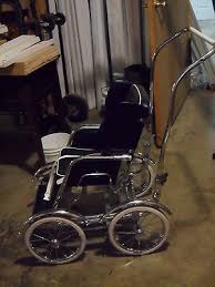 epingle par barbara st pierre sur vintage baby carriage poussette
