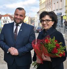 We did not find results for: Legnica Fm Laczy Nas Polska Czyli Marszalek Sejmu Elzbieta Witek Dzis Z Wizyta W Bolkowie