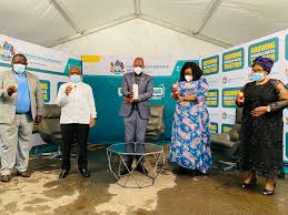 Zweli mkhize has explained that, with a prolonged hard lockdown now an impossibility, the government has had to open up the economy to prevent the loss of livelihoods. Sa Hits New High Breaching 18 000 Mark For Daily Covid 19 Cases The Citizen
