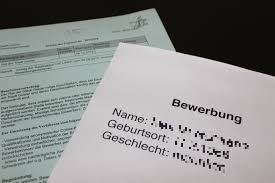 Lesen sie, welche unterlagen für die bewerbung eingereicht werden sollten und worauf beim verfassen zu achten ist. Anonyme Bewerbungen Bald Auch In Goslar Regionalheute De