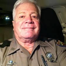 Can anybody tell me if this is a regular brake light that should be  activated with the other brake lights or is it something different? I  checked the light. It's perfectly fine