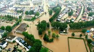 Prepare for a flood during a flood after a flood associated content flooding is a temporary overflow of water onto land that is normally dry. Heavy Flooding Hits Maastricht Valkenberg Netherlands July 15 2021 Overstromingen Het Water Youtube