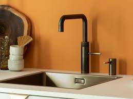 De kokendwaterkranen quooker fusion messing patina en de quooker fusion classic messing patina zijn een unicum op zich. Quooker Pro3 Vaq B Fusion Square Ptn Messing Patina