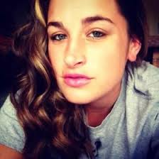 Emily peach (emilypeach7)