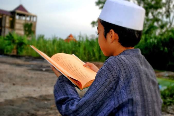 Ibnu Umar dan Semangatnya Menuntut Ilmu - Islami[dot]co
