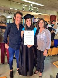 Proveniente de una familia adinerada, sabella nació en buenos aires, argentina, el 5 de noviembre de 1954. Rigoberto Uran Yau Auf Twitter Hoy Andamos De Grados Felicitaciones A Mi Hermana Y Todos Los Graduados De Colombia Http T Co Bgykbikb9g