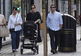 Main song words are hey, shawty, hey, darlin', hey, baby girl, s^^k my private close your eyes, it's just me and you and nobody. Dermot O Leary And Dee Koppang And Take Baby Son For Walk Daily Mail Online