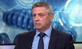 Léleképítő előadás kovács andrea földi lászló szekszárd 2016 10 10. Biztonsagpolitikai Eloadasra Varjak Az Erdeklodoket A Dom Teren Szegedi Hirek Szeged365