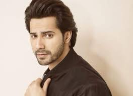 Varun dhawan celebrated his 33rd birthday by cutting the cake at midnight. On His Birthday Varun Dhawan Donates Towards Daily Wage Labourers Of The Film Industry Bollywood News Bollywood Hungama