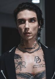 Augustus Lyron Lestrange (@AugustusLyron)