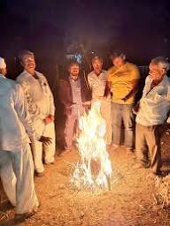 शेकोटी at 18° C 🥶🔥