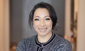 Kara Jenkins's Instagram, Twitter & Facebook