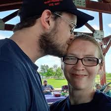 Should I be concerned about twins not gaining weight?