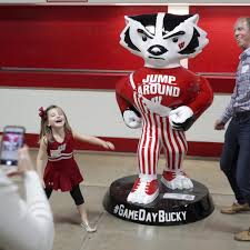 Pending bucky's expres visa check card bucky's expres mc; Bucky Badger S Presence Will Be Hard To Miss In Madison Starting Monday With The Unveiling Of 85 Statues Local News Madison Com