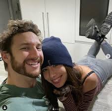 Rossi, a defender at brescia and sampdoria in the 1990s, worked at club teams in italy, hungary and slovakia before taking over as coach from george leekens in june 2018, when hungary missed the world cup for the eighth consecutive tournament, dating back to 1986. O Shane Tusup Gyonyoru Baratnoje Courtney T Novemberben Mutatta Meg Eloszor Hazai Sztar Femina