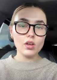 Mor kritiseres for oppførselen sin