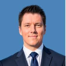 Jennifer Satchell's Instagram, Twitter & Facebook