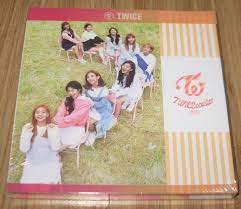 The quantity will be reflected to hanto and gaon chart upon . Twice Twicecoaster Lane 1 Veroffentlichungen Discogs