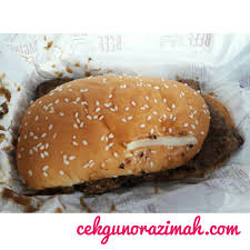 I started with the i must say, given how this burger is a recurrent favourite, that there would be prosperity branded boxes, and it's very disappointing to find out this isn't the case. Sentiasa Menunggu Prosperity Burger Cikgu Norazimah