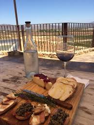 Donde Ir De Viaje Con Tu Mejor Amiga Un Plan Solo Para Chicas Valle De Guadalupe Valle De Guadalupe Ensenada Ir De Viaje