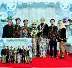 Fb liasalon wonosobo rias pengantin kebaya wedding dekorasi pernikahan photo wedding video Sanggar Rias Pengantin Muslimah Murah Di Kota Jakarta Timur Jakarta Barat